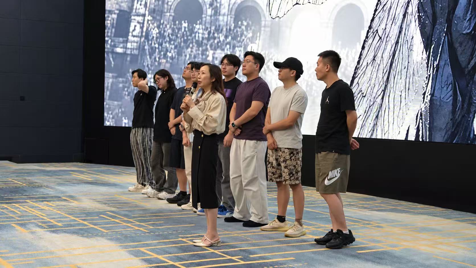 主创交流.jpg