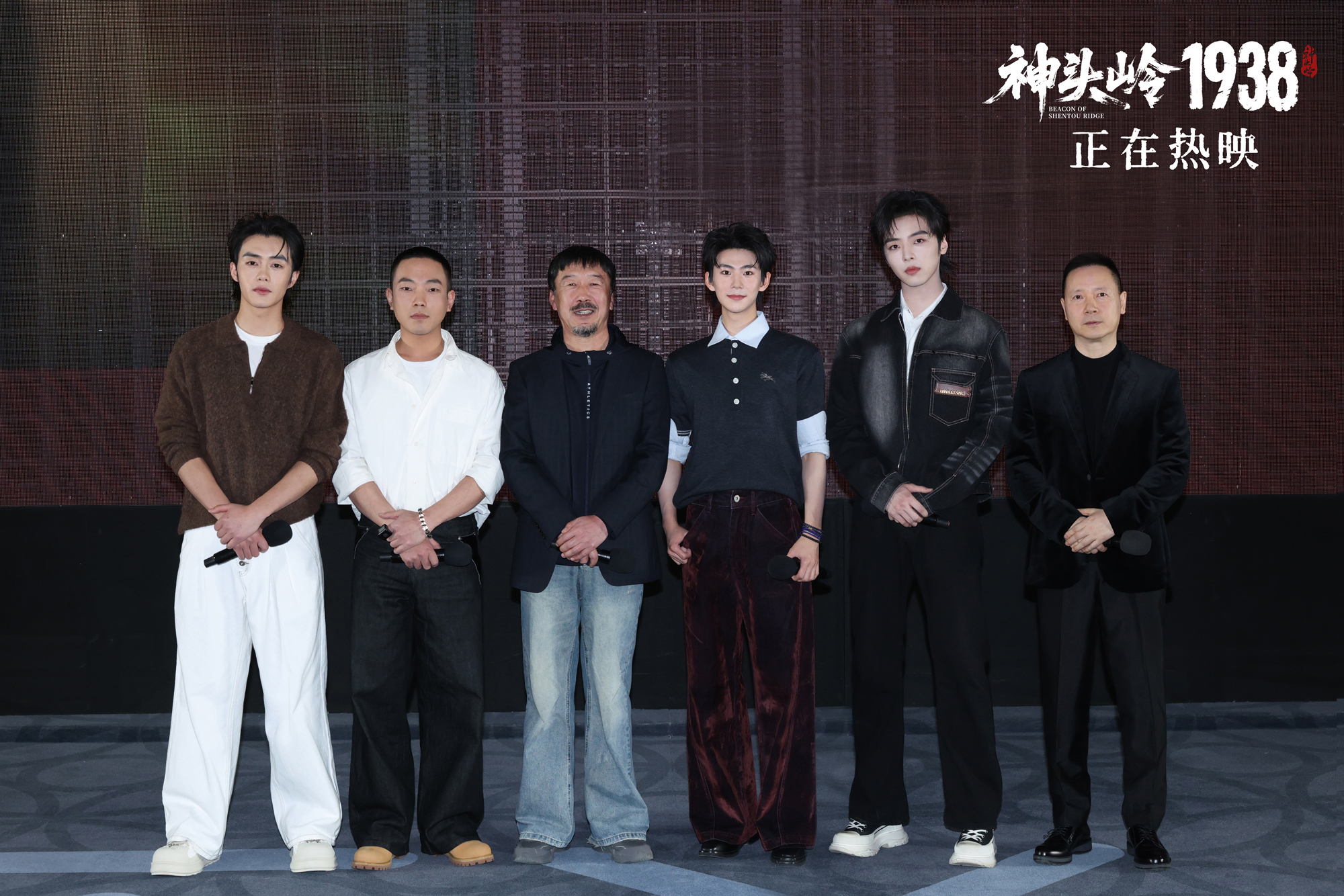合影定稿.jpg